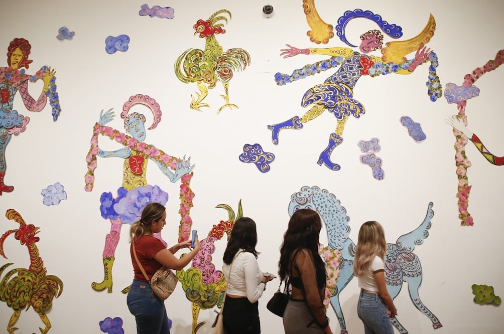 En el Museo Cabañas se exhibe exposición del artista mexicano Jesús "Chucho" Reyes.
Foto: EFE / Francisco Guasco