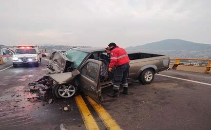 Choque entre dos camionetas en Acambay deja 3 muertos y 6 heridos