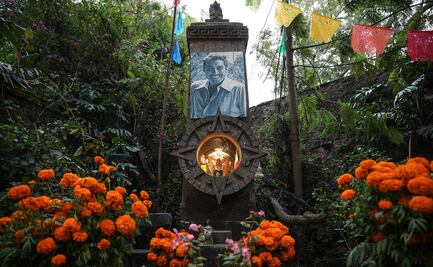 Ofrendas Día de muertos: en honor a José José, María Félix y Octavo Ocaña habitan la casa de "El Indio" Fernández