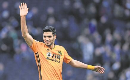 Raúl Jiménez estaría suspendido para la siguiente fecha de la Premier League