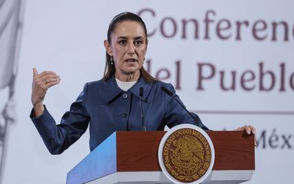 Sheinbaum pide paciencia por baches en la CDMX; "hay que esperar a que termine temporada de lluvias", dice 