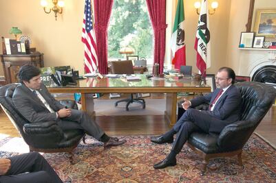 Canciller mexicano va a EU por "dreamers"