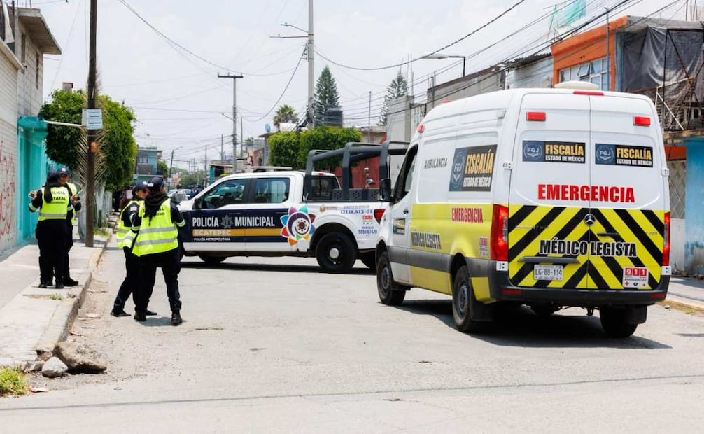 Hallan cabeza humana dentro de hielera en Ecatepec; Fiscalía investiga identidad de la víctima.
Foto: Osmar Alvarado | El Universal.