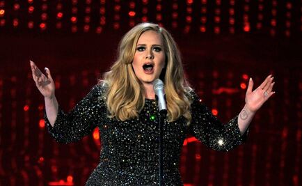 Adele usaba su Twitter ebria
