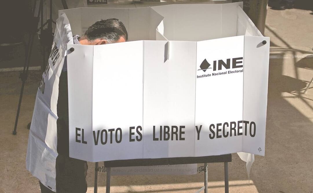 Intelectuales advirtieron que el voto libre puede determinar el resultado de los comicios y pidieron no desperdiciar esa alternativa. Foto: ARCHIVO EL UNIVERSAL