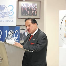 Ealy Ortiz llama a periodistas a la unidad ante embates 