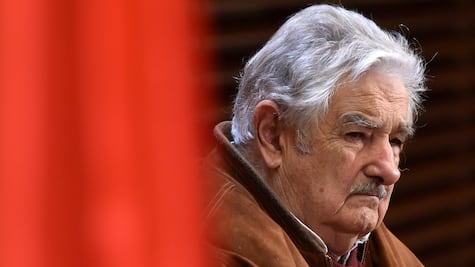 Si EU no tiene más remedio que intervenir, va a intervenir; el tema central es evitar la guerra: Mujica