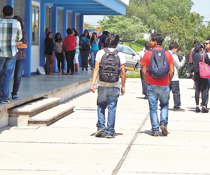 Los partidos han buscado modificar la normatividad sin consultar a las comunidades universitarias de nueve colegios autónomos. ARCHIVO EL UNIVERSAL