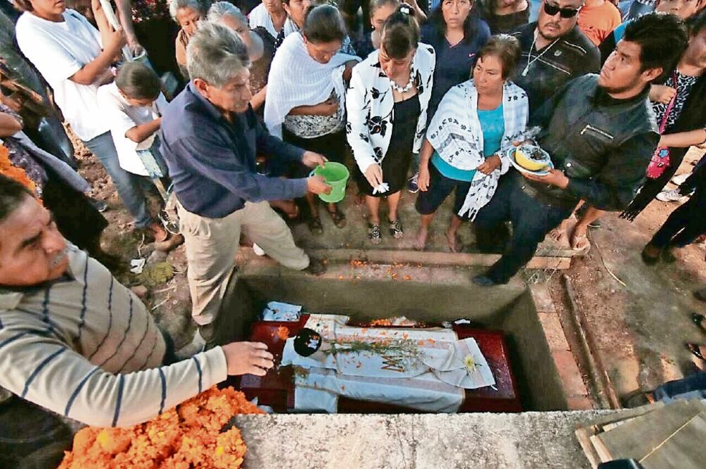 El secretario del Episcopado señaló que se busca “tirar tierra” sobre los párrocos ejecutados al ligarlos al crimen organizado (ARCHIVO EL UNIVERSAL)