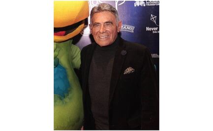 Héctor Suárez no murió por Covid-19; su cenizas descansan en su casa