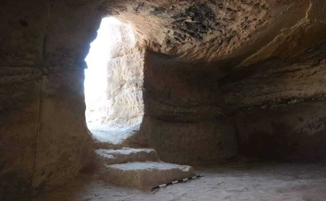Las tumbas, situadas en la ribera oriental del Nilo, están esculpidas en la roca y tienen pasadizos excavados en el suelo. (FOTO: Ministerio de Antigüedades de Egipto)