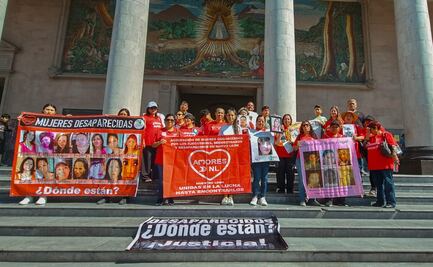 Mujeres con familiares desaparecidos realizan la Visita de los Siete Templos en Nuevo León