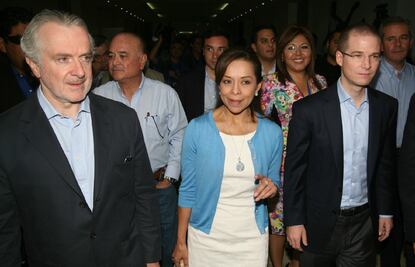 Panistas plantean iniciativa de ley de combate a la corrupción