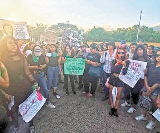 Cesan a elementos que habrían hostigado a joven asesinada