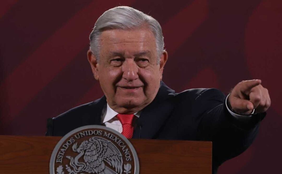 López Obrador agradeció su ayuda a productores, empresarios y tiendas departamentales para que no aumente el precio de la canasta básica. Foto: Berenice Fregoso / EL UNIVERSAL