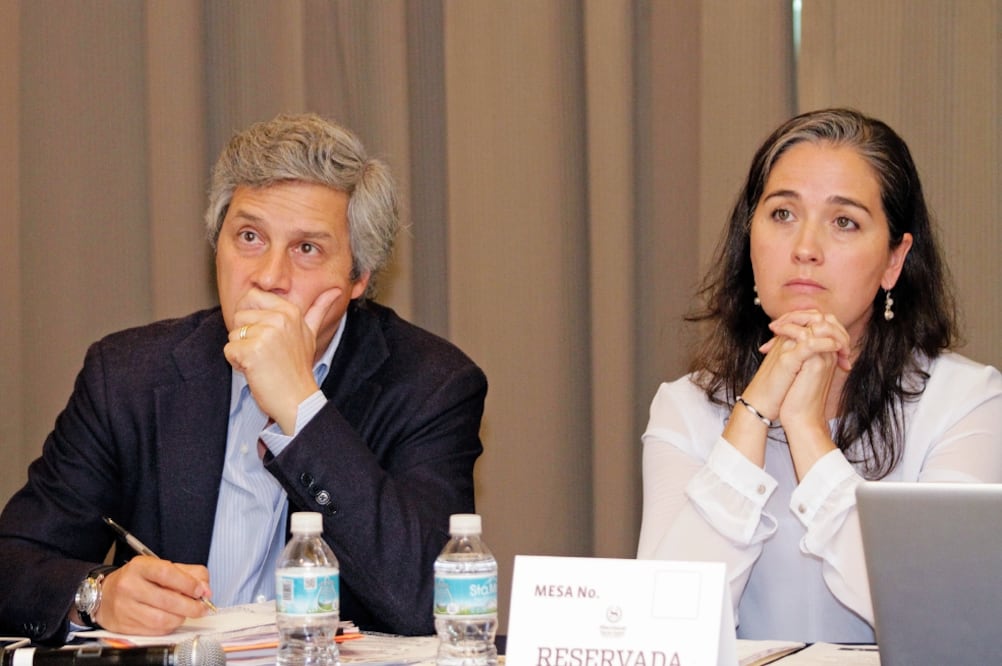 Claudio X. González y Jennifer O’Donoghue, de Mexicanos Primero, dicen que plantearán un sistema de verificación de plazas en el que se involucre a directores de las escuelas de educación básica (CARLOS MEJÍA. EL UNIVERSAL)