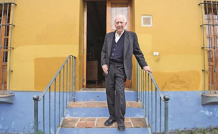 Sergio Pitol, fuera de peligro tras hospitalización