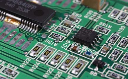 La UE presenta un plan de 49 mmdd para abordar la escasez de chips 