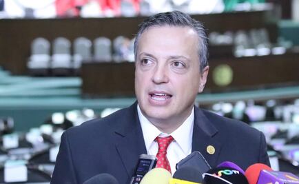 Morena apoya decisión de AMLO para que Marina detenga sargazo