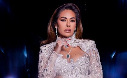 Galilea Montijo luce impactante catsuit transparente con lunares