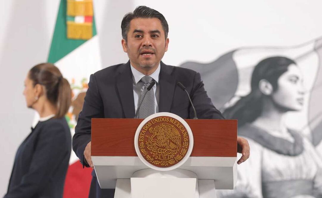 Efraín Morales López, director general de la Comisión Nacional del Agua (Conagua), durante la mañanera del 30 de abril del 2025. Foto: Gabriel Pano / EL UNIVERSAL