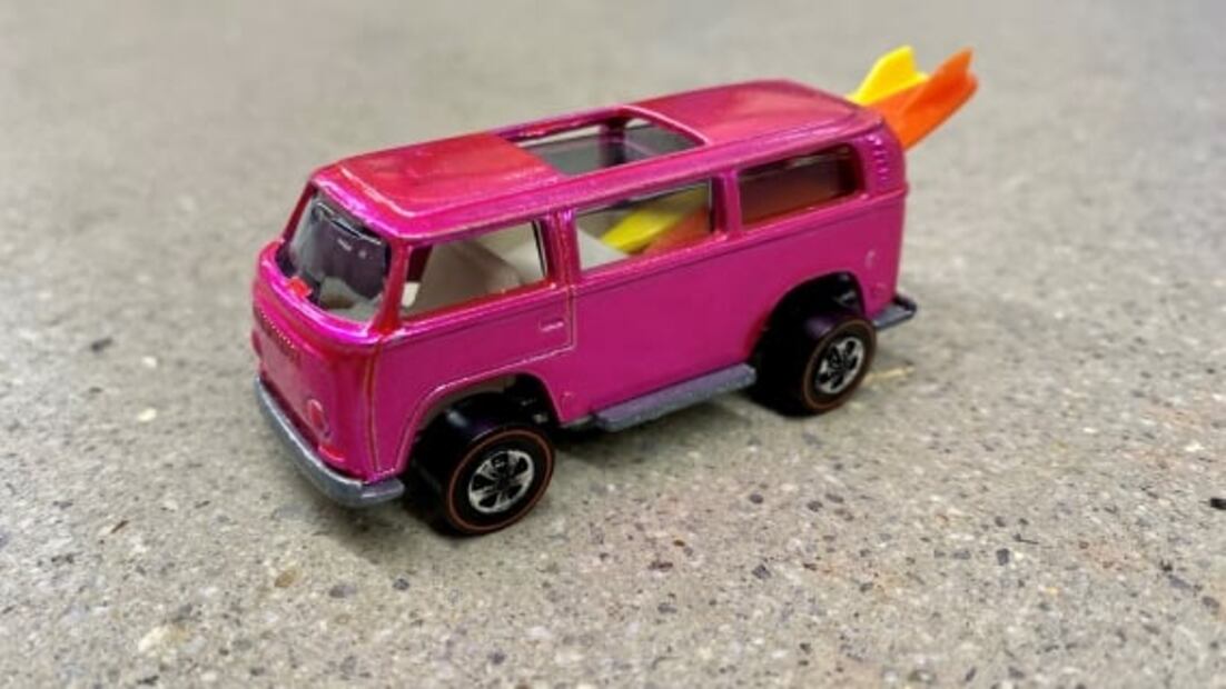 Conoce la Combi rosa de Hot Wheels que vale más de tres millones de pesos 