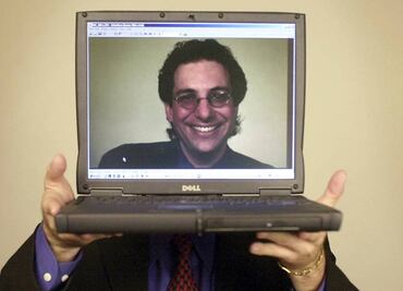 Muere Kevin Mitnick, considerado el hacker más famoso de los años 90