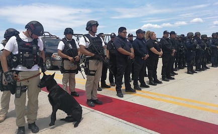 Catean domicilio en Oaxaca; aseguran drogas y un arsenal completo