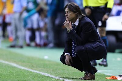 Jorge Vergara descarta la salida de Matías Almeyda 