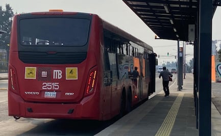 Ajustan servicio de la Línea 4 del Metrobús; romerías afectan estaciones