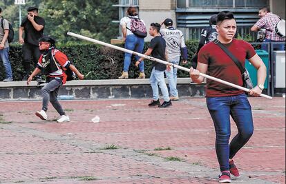 Suman 14 detenidos por agresiones a estudiantes en Rectoría de la UNAM