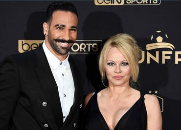 Pamela Anderson rompe con el futbolista Adil Rami por infidelidad