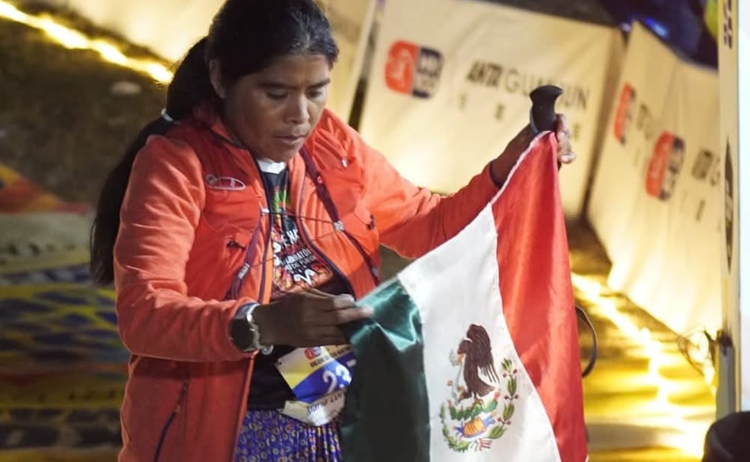 Lorena Ramírez logra récord personal en Hong Kong 100 sin luz y bajo el frío extremo - Foto: Especial