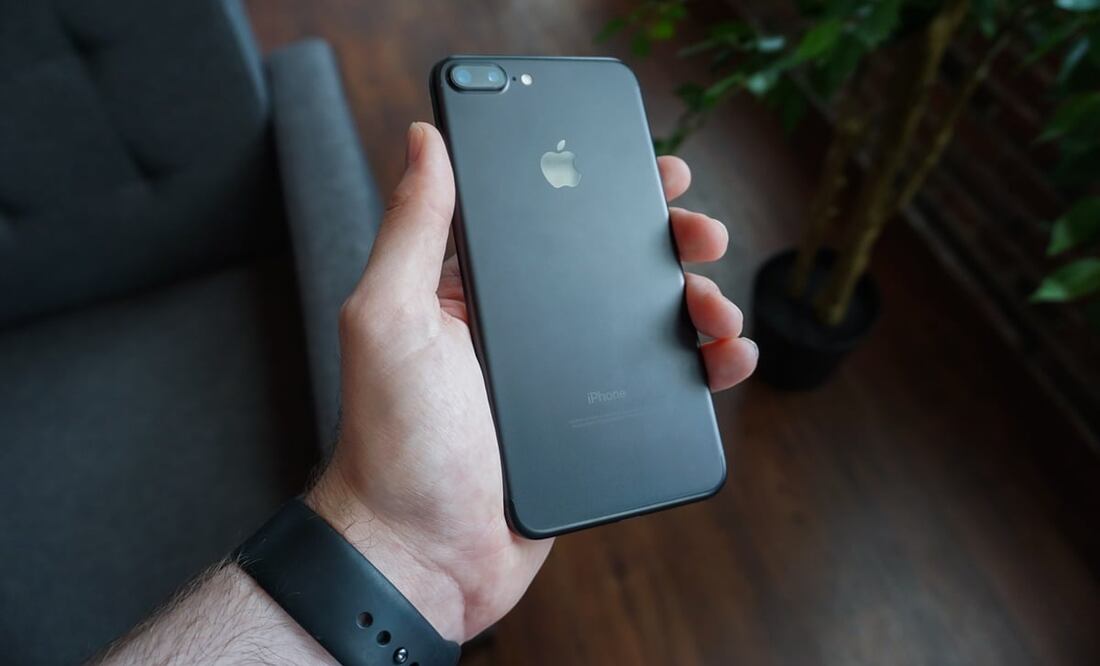 Puedes encontrar tu teléfono Apple incluso si está apagado / Foto: Unsplash