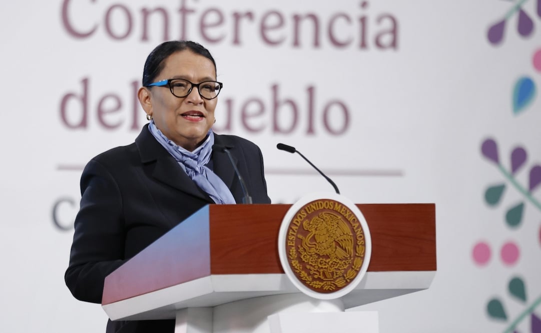 Rosa Icela Rodríguez, secretaria de Gobernación, encabeza la conferencia del pueblo en el salón Tesoreria de Palacio Nacional. Foto: Diego Simón / EL UNIVERSAL