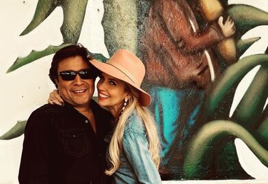 Raquel Bigorra presume bolsa dior de 63 mil pesos