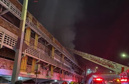 Controlan incendio en mercado San Juan de Dios en Jalisco; permanecerá cerrado hasta nuevo aviso