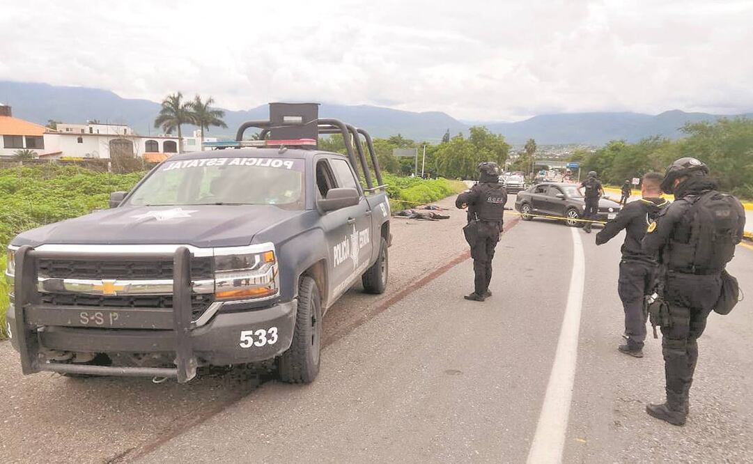 Policías de Guerrero reforzaron la vigilancia en carreteras. Foto: Especial.