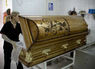 Investigan 4 cuerpos con impactos de bala en funeraria de Sinaloa