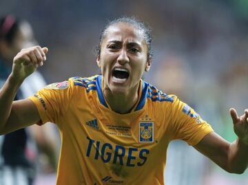 Stephany Mayor es castigada y se pierde la final de vuelta ante Rayadas