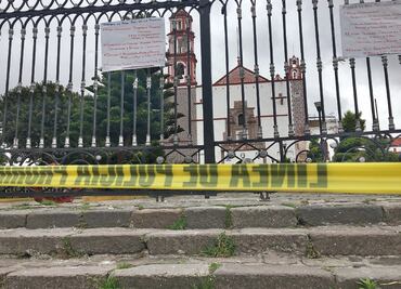 Ofician misas en carpas por daños en iglesias