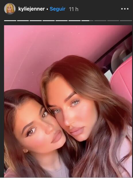 Kylie Jenner comparte foto en faja e impacta con su silueta