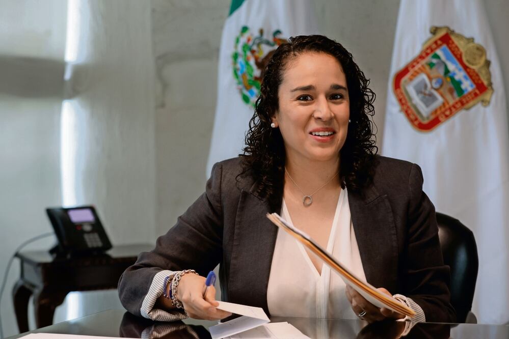 Amalia Pulido expuso que en las juntas distritales habrá plantas de luz por cualquier corte de energía. Foto: de Jorge Alvarado. El Universal