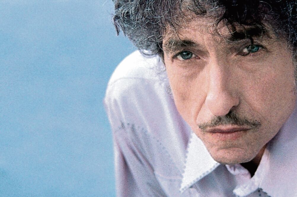 Para su show en 2008, Dylan pidió algunas excentricidades, como un camino pintado de su camerino al escenario (ARCHIVO EL UNIVERSAL)