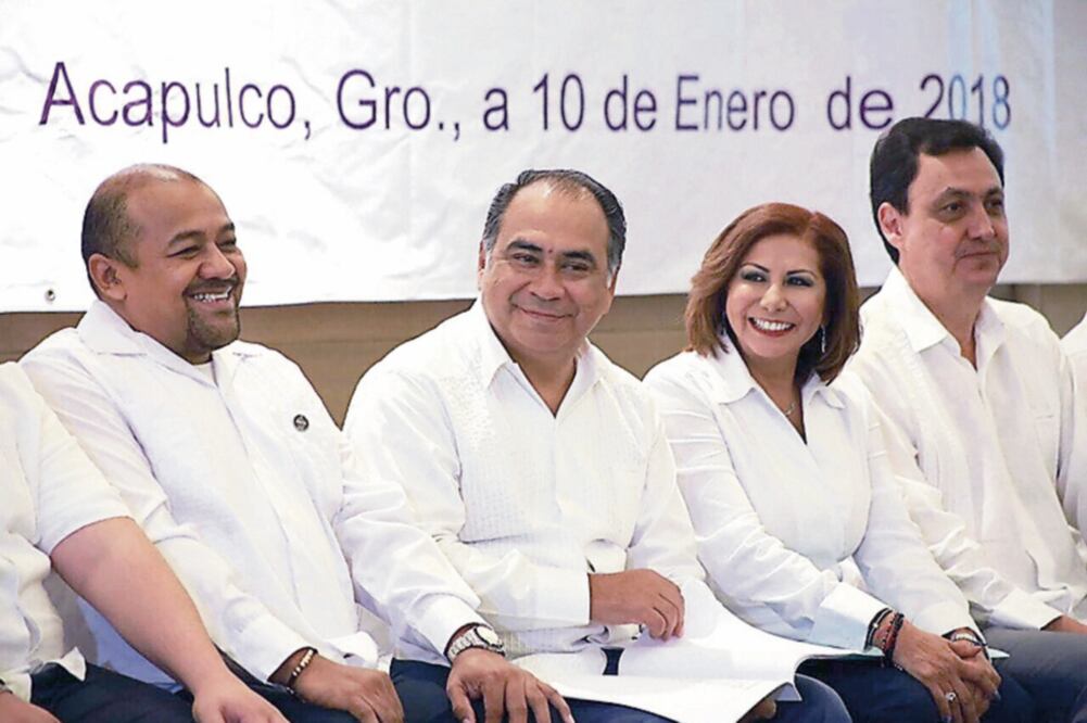 gobernador Héctor Astudillo reiteró a integrantes del Consejo Directivo 2018 del Grupo ACA que en todo su gobierno se apegará a los lineamientos legales