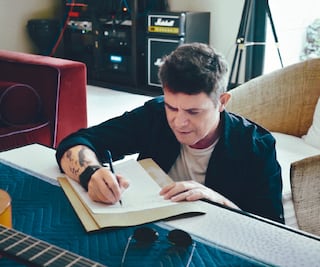 "A los políticos les faltó empatía en la pandemia", asegura Alejandro Sanz