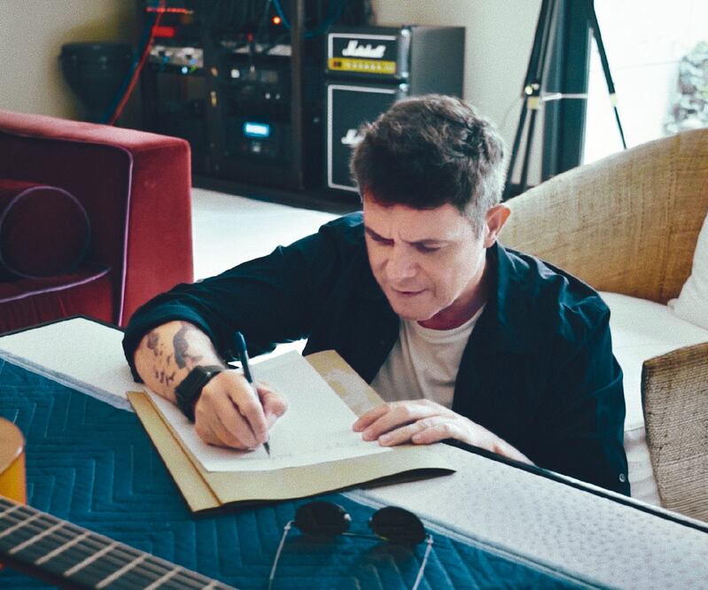 Como todos, Sanz confiesa que la incertidumbre fue el origen de su mayor miedo durante los primeros meses del coronavirus. FOTOS: AMAZON PRIME VIDEO