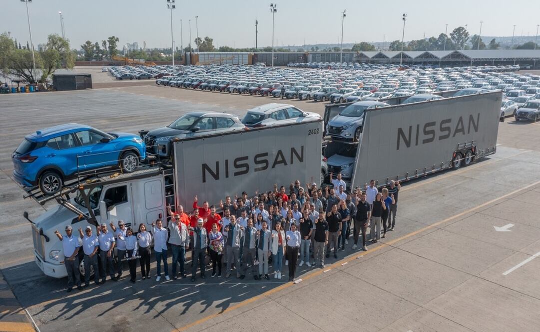 Nissan Mexicana se convirtió en la primera automotriz en tener su propia flota de transporte para vehículos. Foto: Especial