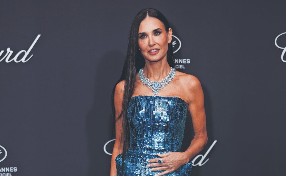 Vistió un Balenciaga turquesa. Foto: de Vianney Le Caer. AP