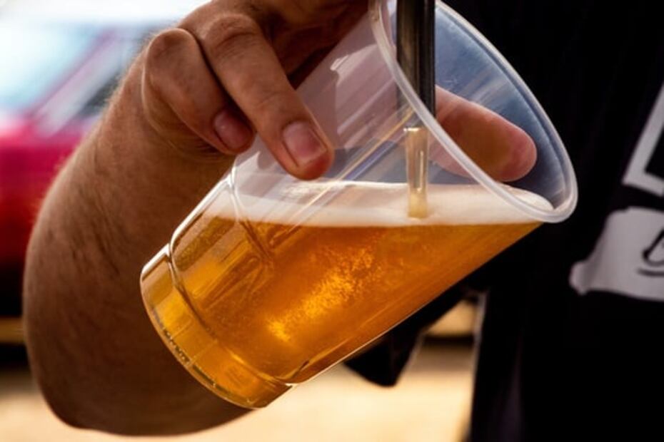 Por qué algunas personas odian el sabor de la cerveza, según la ciencia